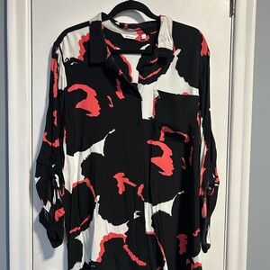 REITMANS Black and Red Women's Top